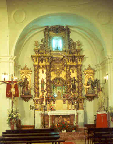 retablo.jpg (17934 bytes)
